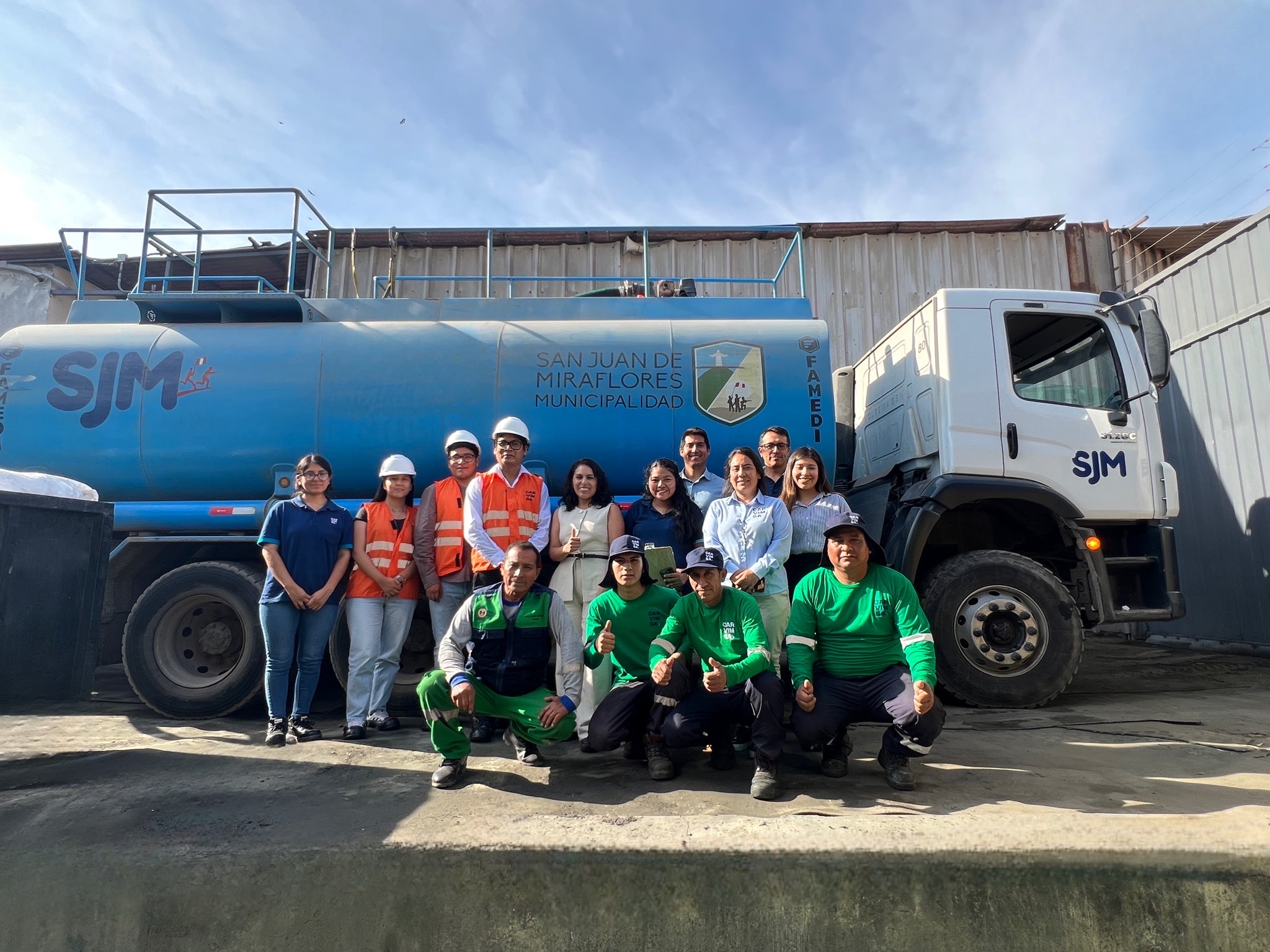 CARVIMSA y la Municipalidad de San Juan de Miraflores impulsan el reúso de agua tratada para el riego de áreas verdes